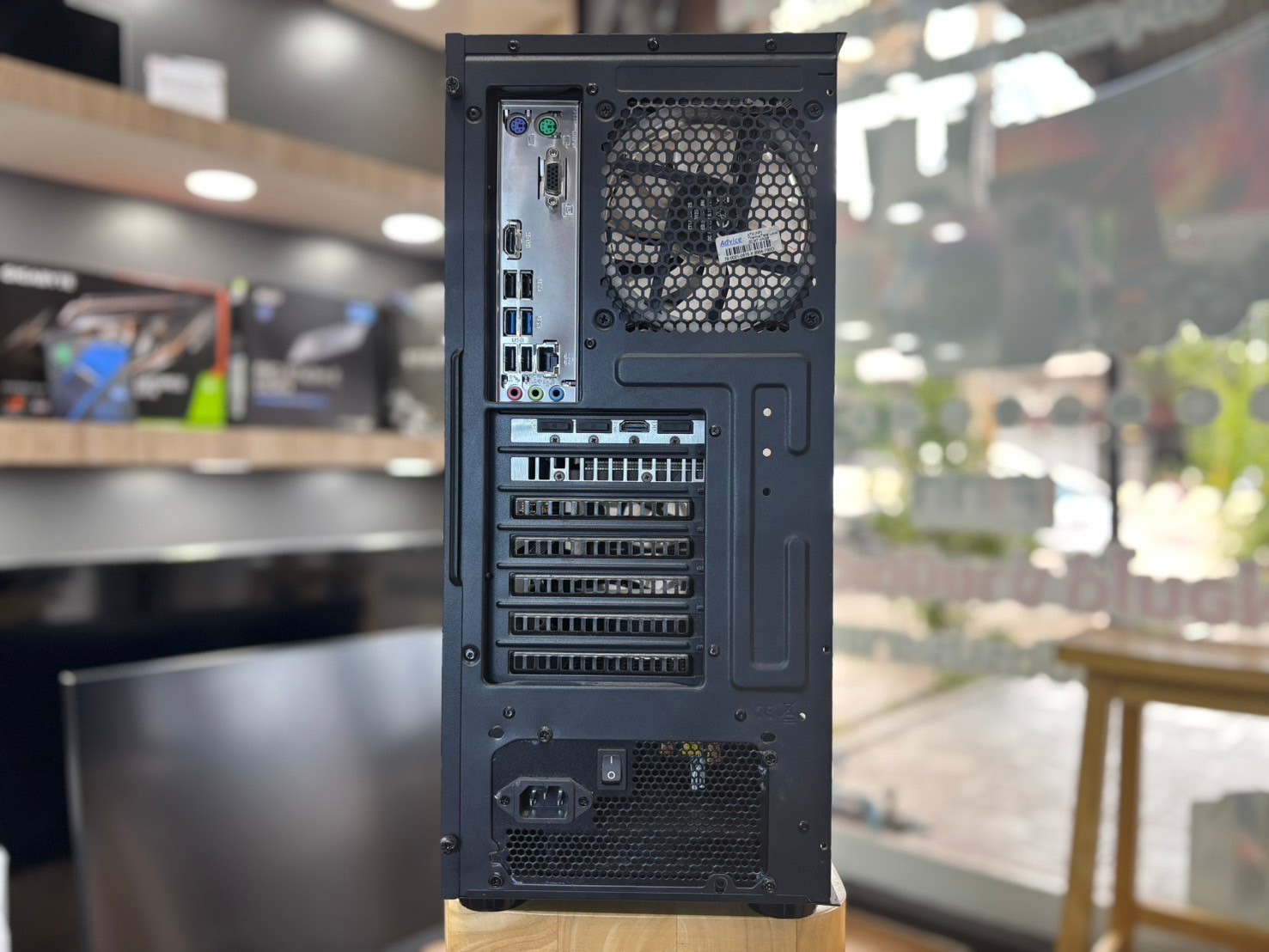 PC ประกอบ Intel Core i5-12400F/16GB/512GB SSD/AMD Radeon™ RX 6600