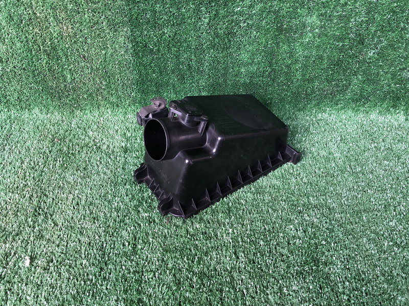 ฝาครอบหม้อกรองอากาศ Isuzu