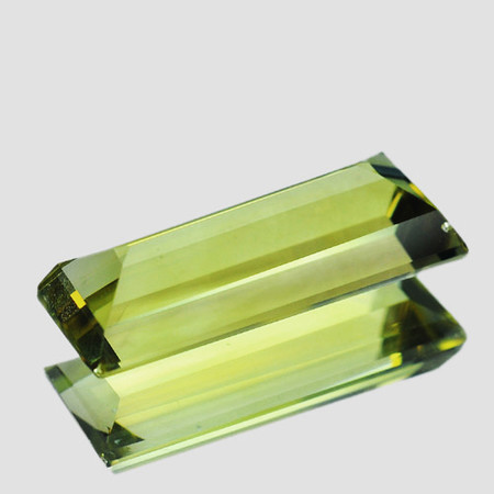 เยลโล่ควอร์ต (Yellow Quartz) 6.15 กะรัต VVS