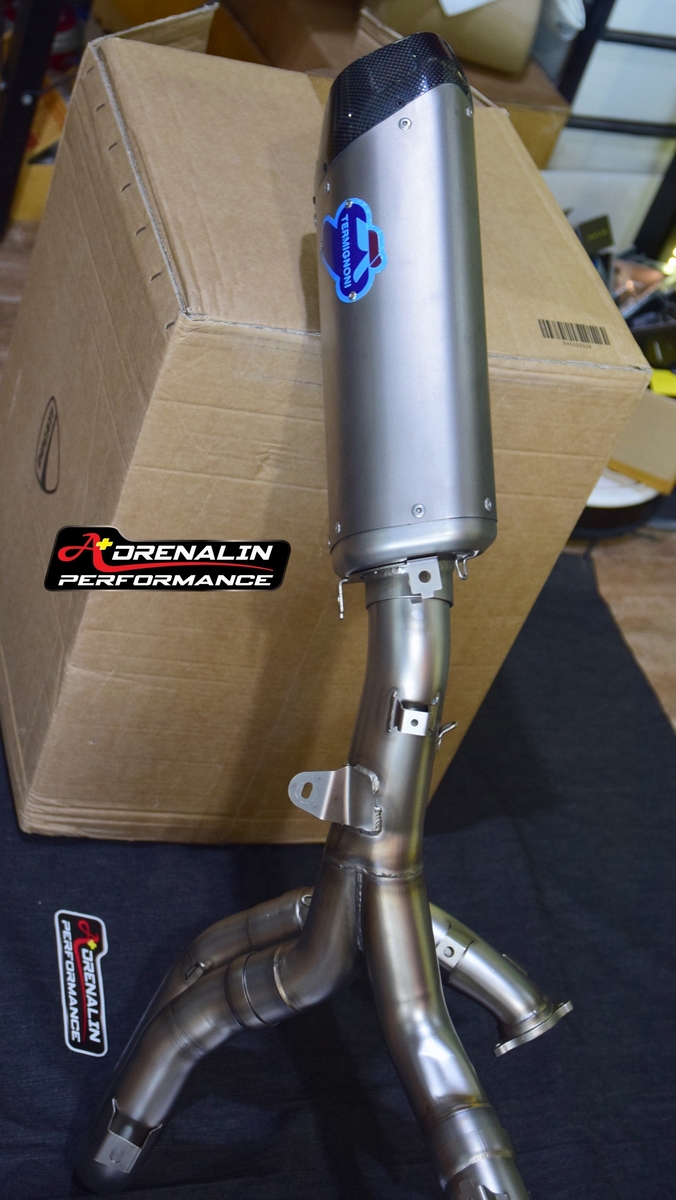 ท่อ termignoni full system ออกข้างเดียว สำหรับ hyper 950 (For Exhibition only)