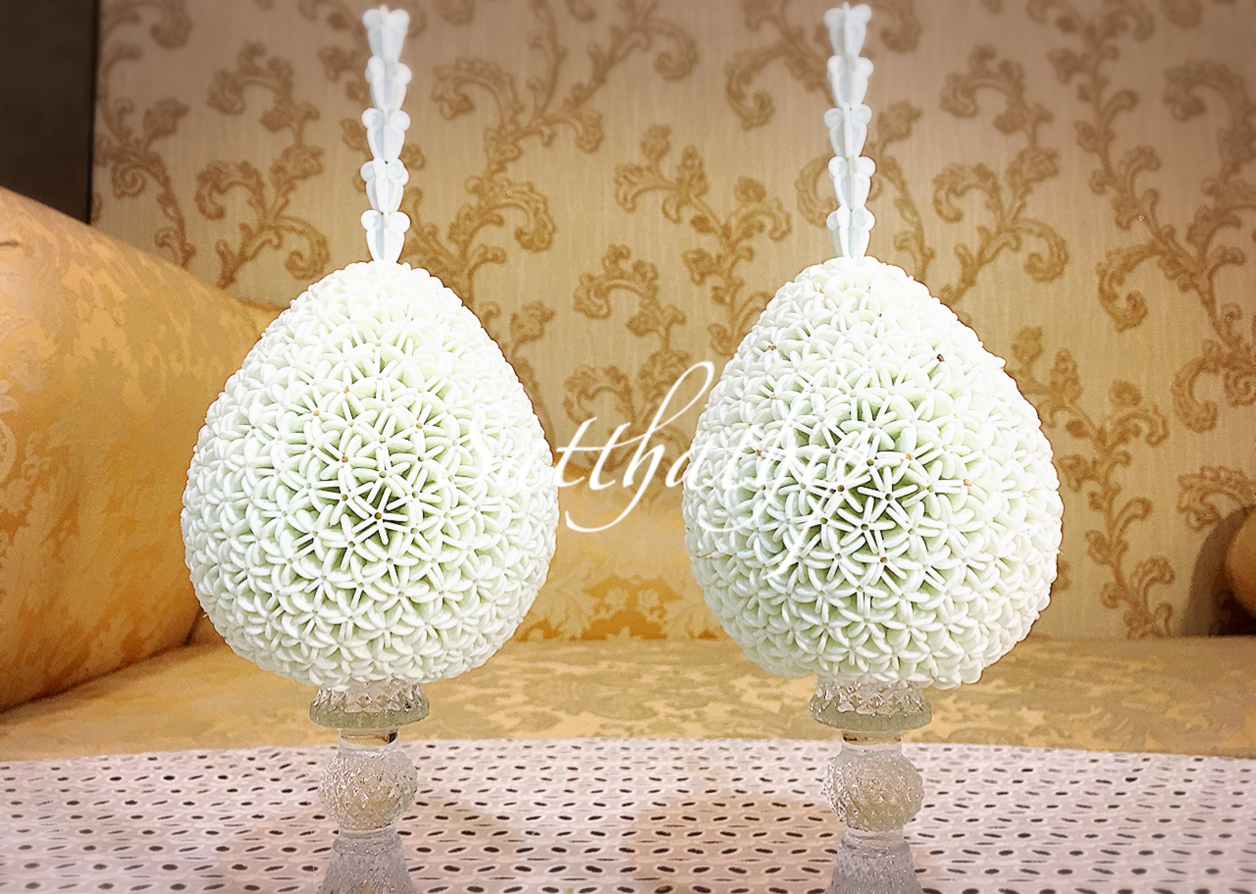 พานพุ่ม - พานพุ่มสักการะ - พานพุ่มดอกรัก - พานพุ่มดอกรักประดิษฐ์ (พลาสติก) - พานพุ่มสีขาว - Panpum