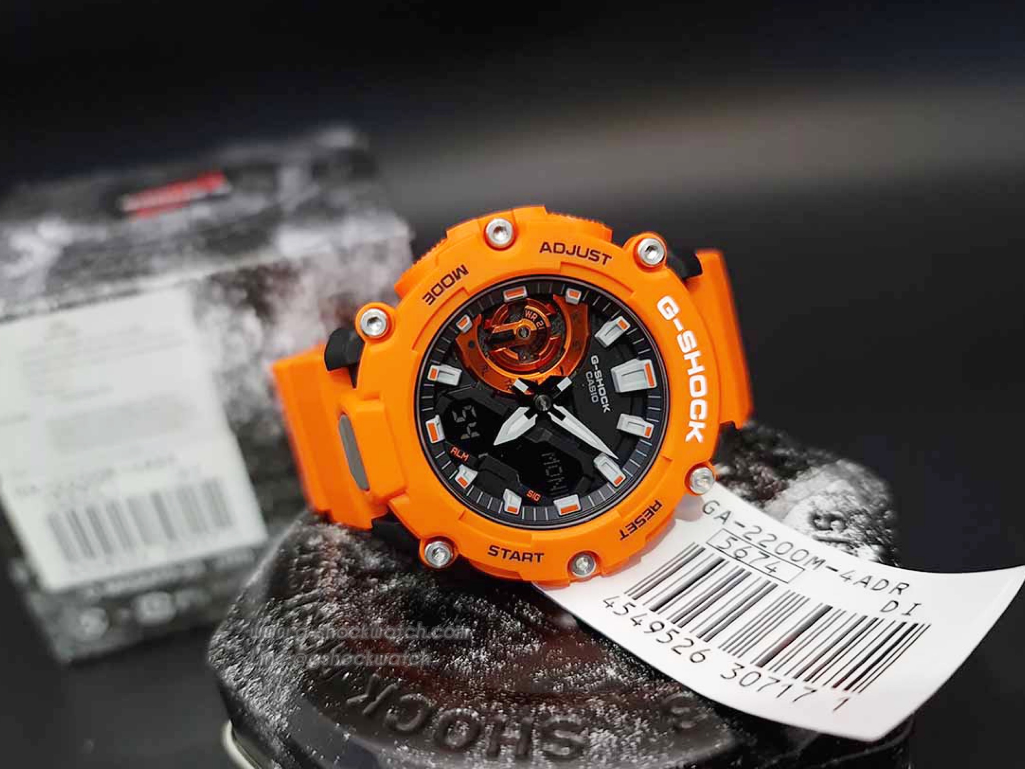 CASIO G-SHOCK นาฬิกาข้อมือ นาฬิกากันน้ำ นาฬิกาของแท้ ประกันศูนย์ CMG 1 ปี รุ่น GA-2200M-4A