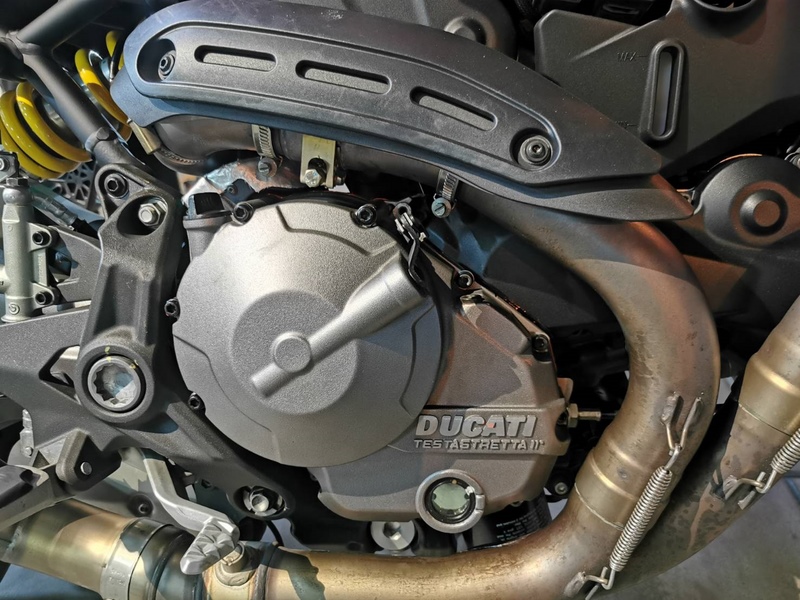 ชุดแปลงคลัทช์สายเป็นคลัทช์น้ำมัน Ducabike สำหรับ Monster 821 2018-2021