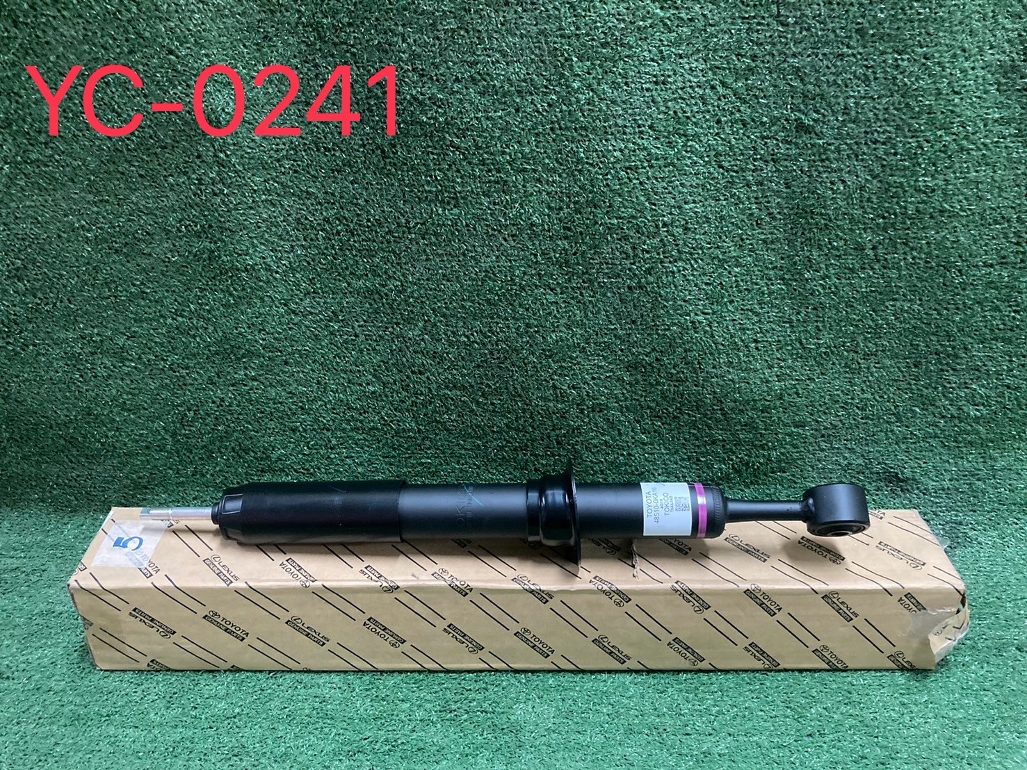 โช๊คหน้า R Toyota Vigo/Fortuner 2006-12 (48210-8Z194)