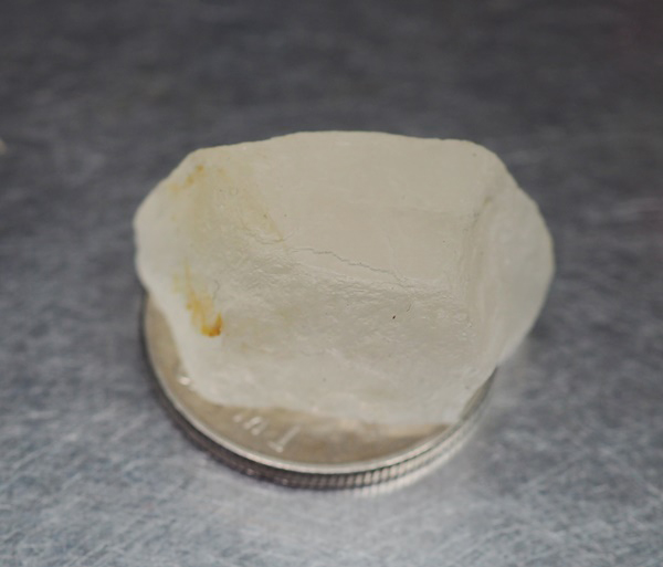 ก้อนดิบมูนสโตน (Moonstone) 20.50 กะรัต
