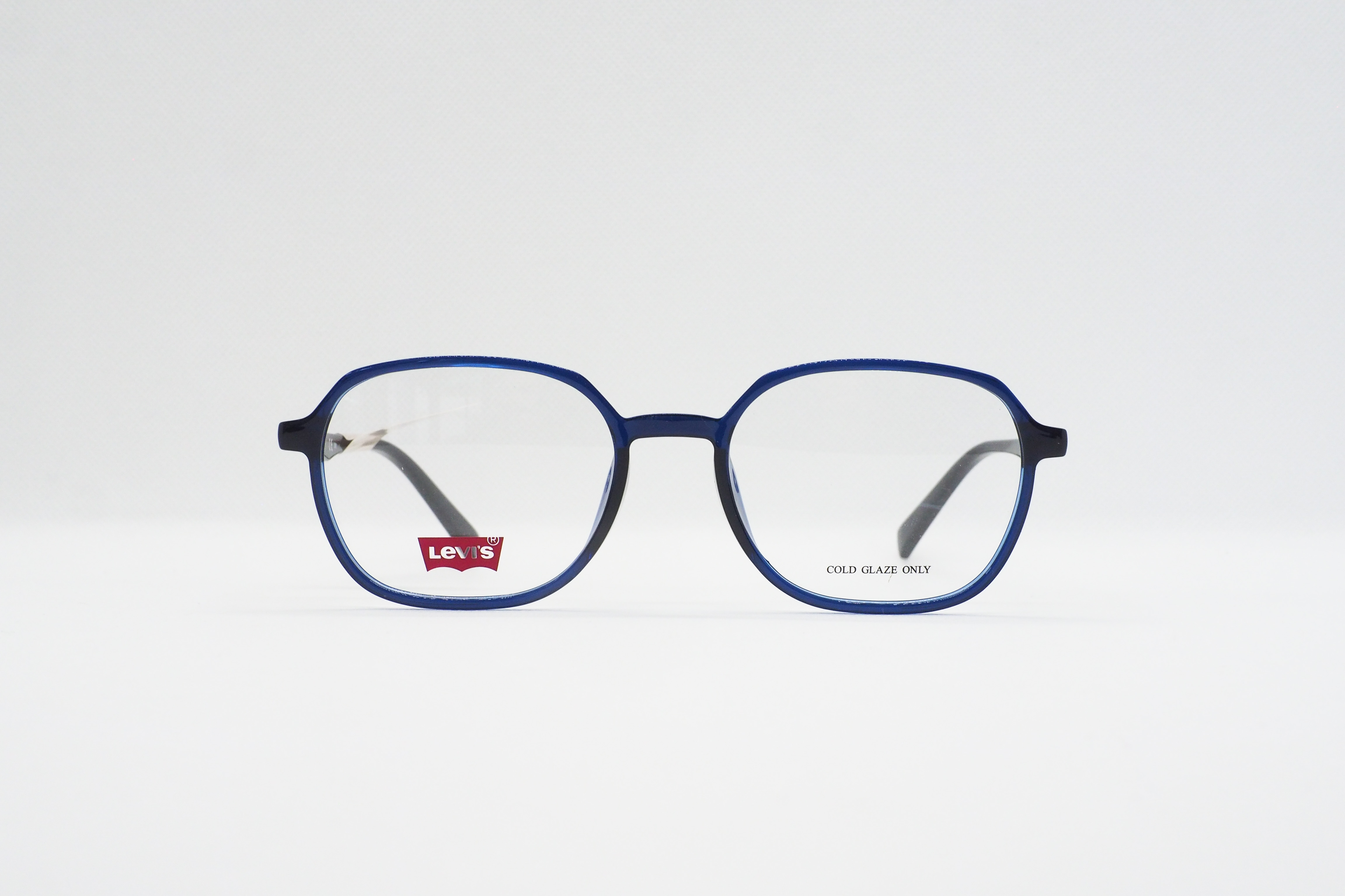 Levi's รุ่น LV 7030/F สี PJP