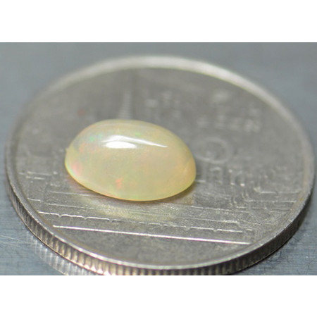 โอปอลหลากสี (Opal) 0.85 กะรัต