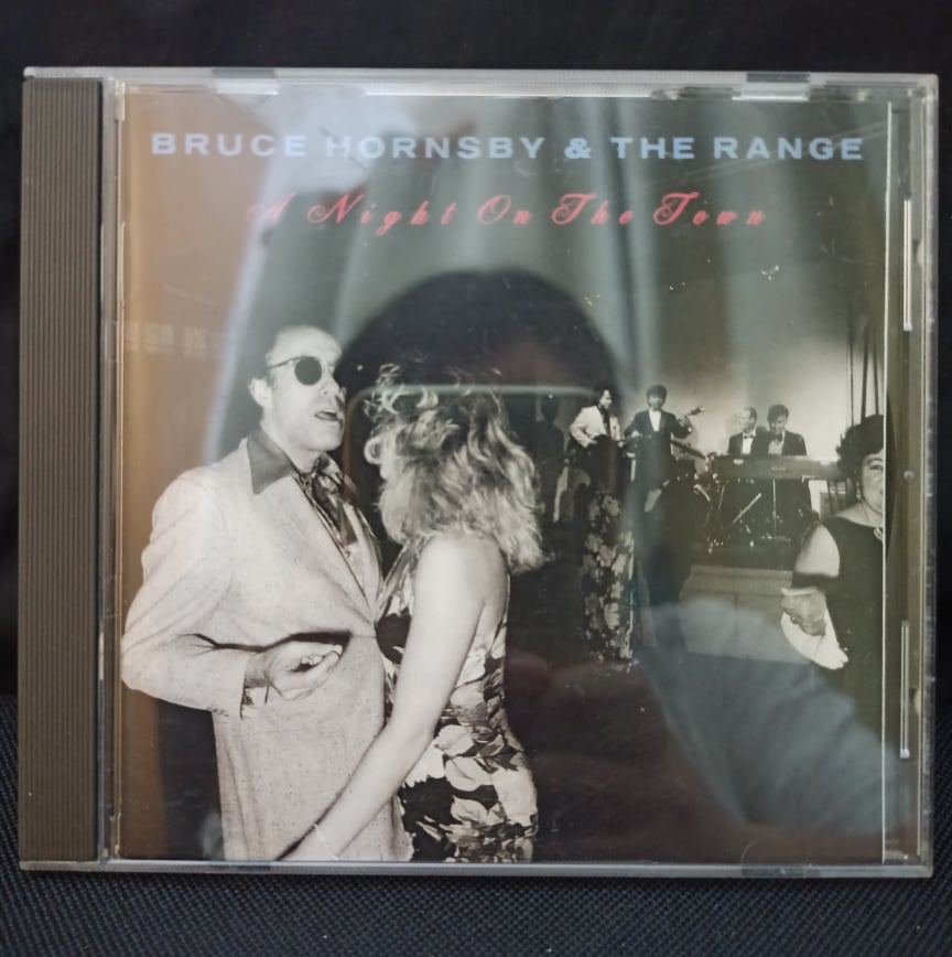 Bruce Hornsby & The Range – A Night On The Town / AUSTRIA / แผ่นดี