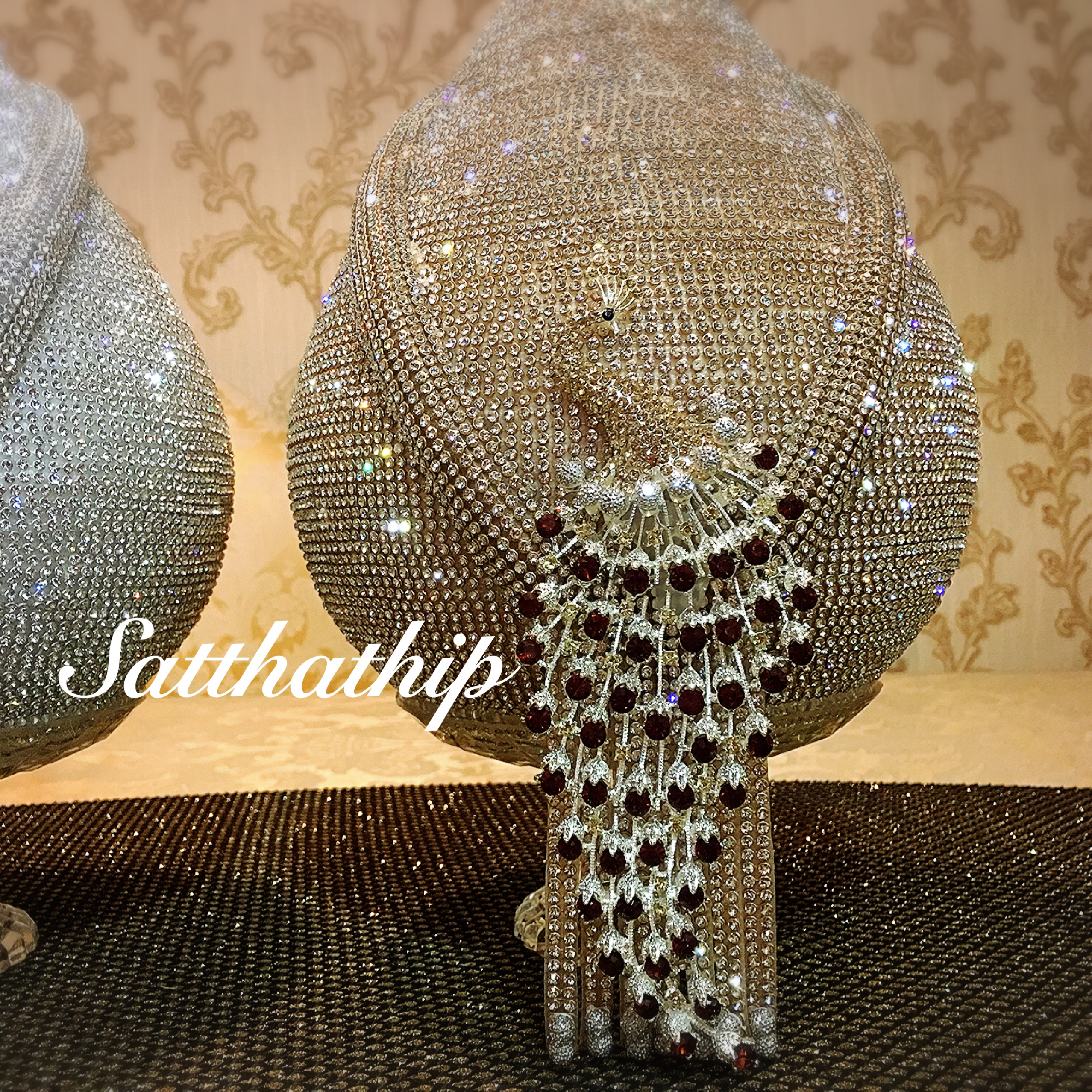 พานพุ่ม - พานพุ่มสักการะ - พานพุ่มเงินทอง - พานพุ่มนพเก้า [8 นิ้ว/ 4,500บาท/คู่]