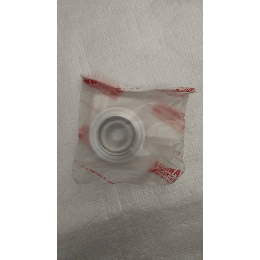 ปลั๊กถ่ายน้ำมันเครื่อง สำหรับรุ่น SPARK135 M-Slaz R15 N-MAX อะไหล่แท้ YAMAHA 5YP-E5351-00