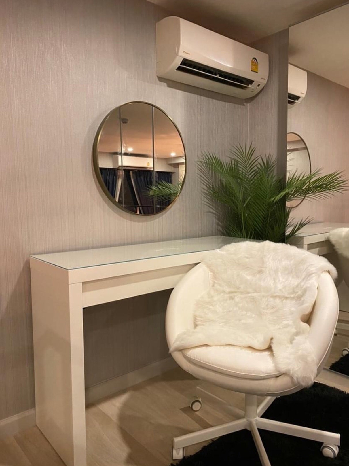 Knightsbridge Prime Sathorn