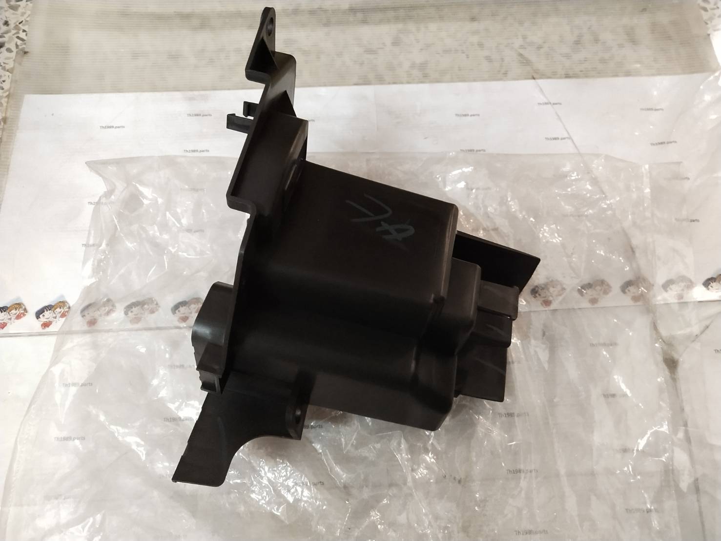 กล่องใส่แบตเตอร์รี่ สำหรับรุ่น DREAM125 อะไหล่แท้ HONDA 50380-KPW-900