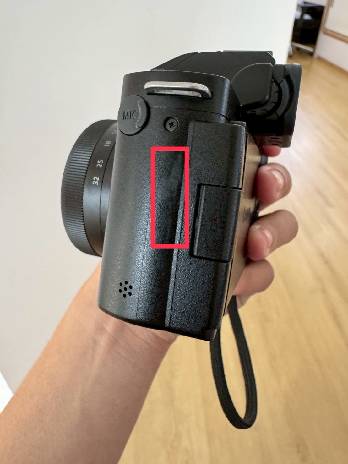 Panasonic Lumix G100