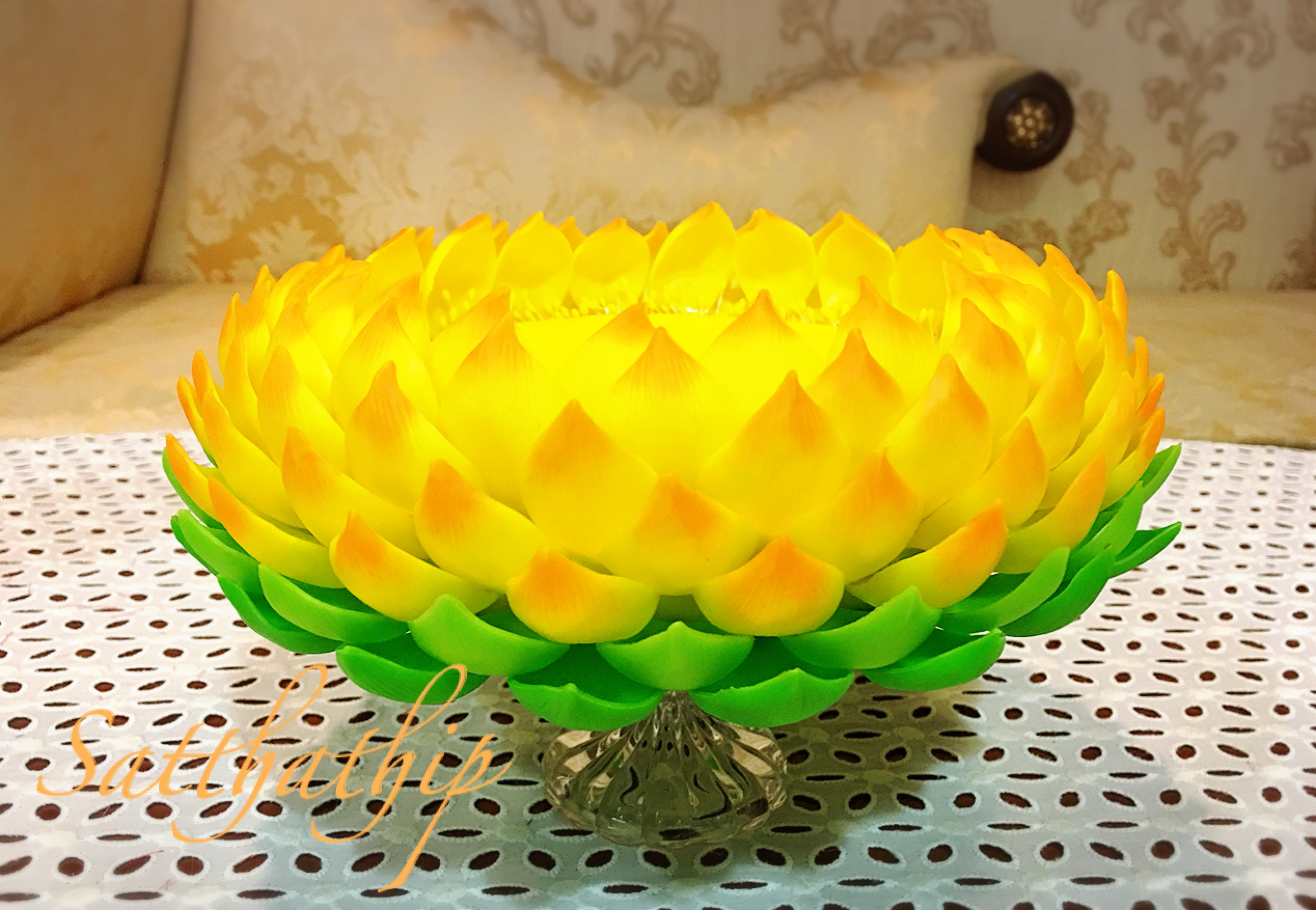 ถาดบัว ประดิษฐ์จากดิน - ฐานบัว ประดิษฐ์จากดิน - พานบัว ประดิษฐ์จากดิน - ถาดบัวดินปั้น - ฐานบัวดินปั้น - พานบัวดินปั้น - ฐานรองพระ - Tray