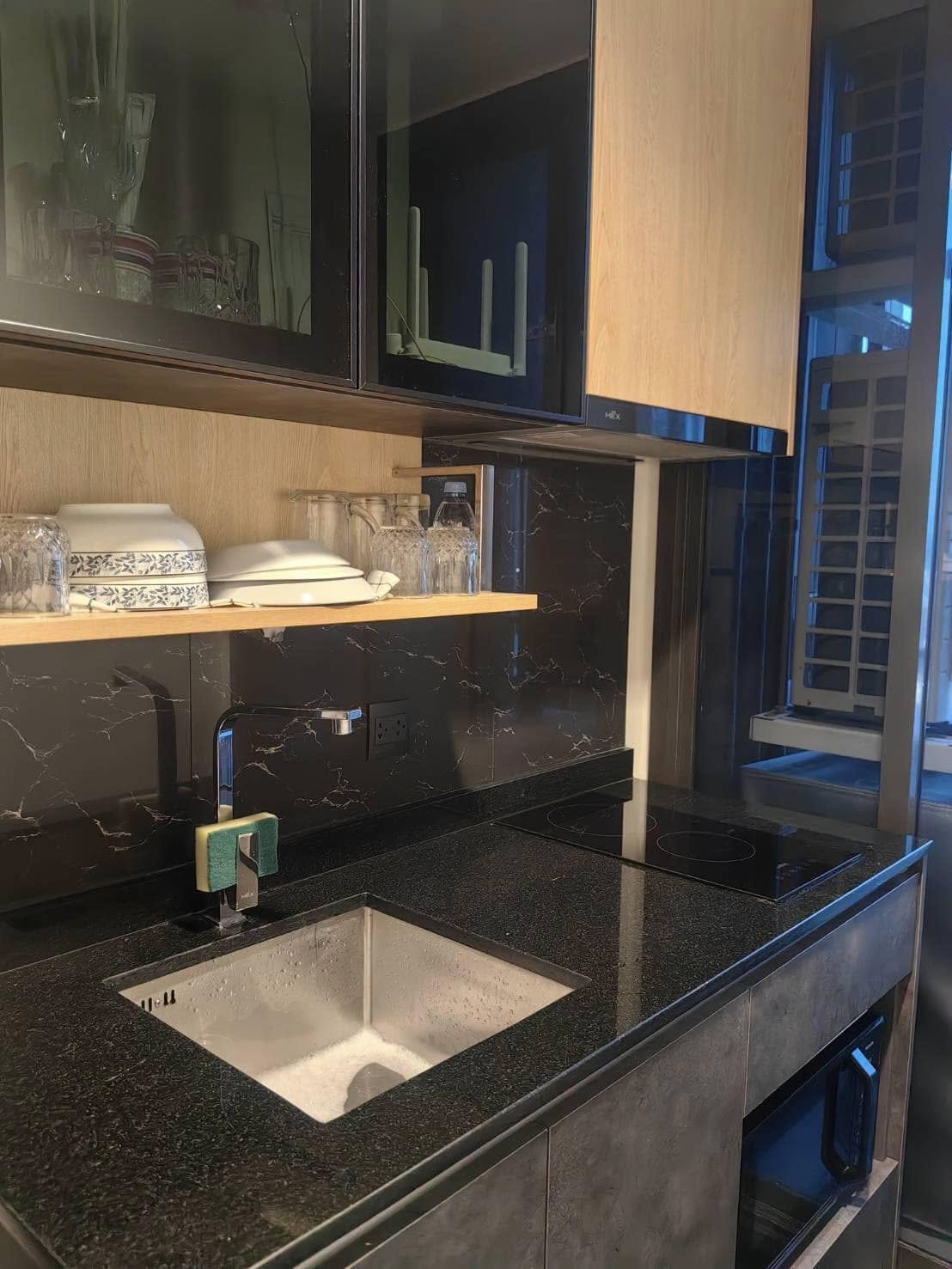 The Line Jatujak_Morchit