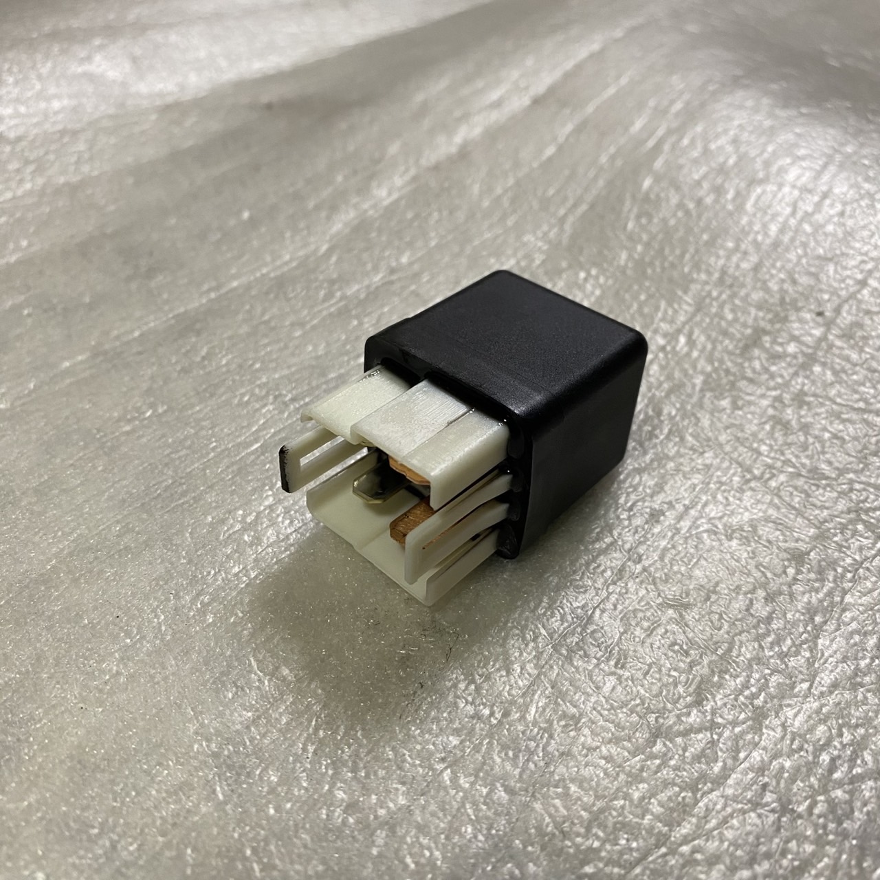 38501-KVB-901 รีเลย์สตาร์ท (HONDA LOCK) WAVE110i DREAM110i 2011 WAVE125i SCOOPY-i อะไหล่แท้ HONDA