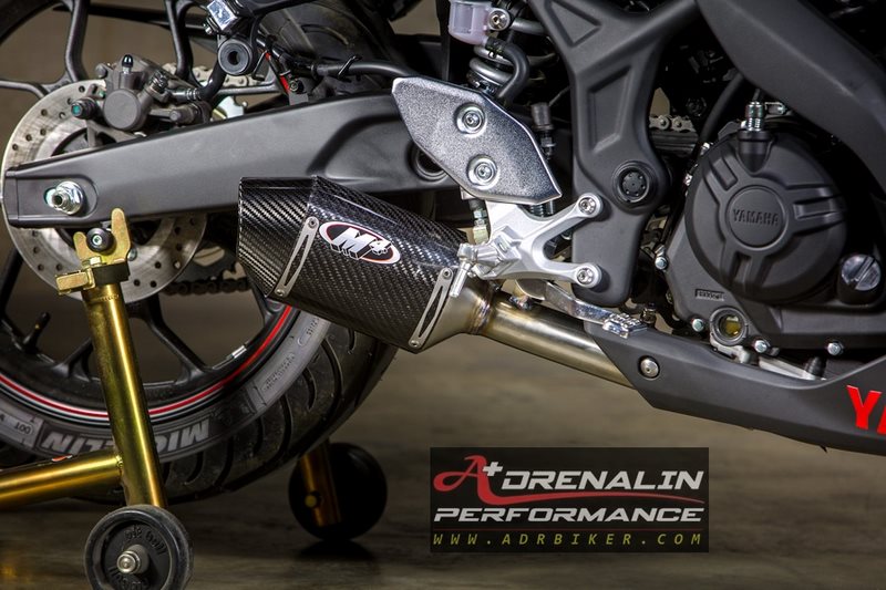 ท่อ M4 STREET SLAYER (shorty) carbon สลิปออน สำหรับ R3 (For Exhibition only)