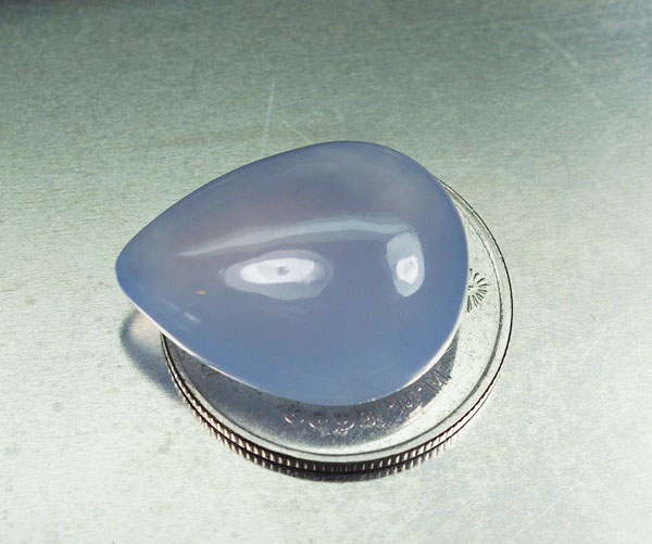 คาลซิโดนีสีลาเวนเดอร์ (Lavender ) 15.30 กะรัต