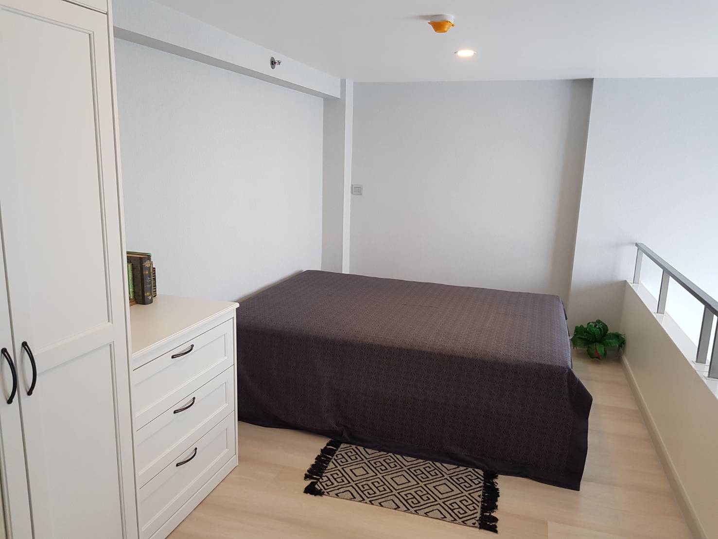 Knightsbridge Prime Sathorn