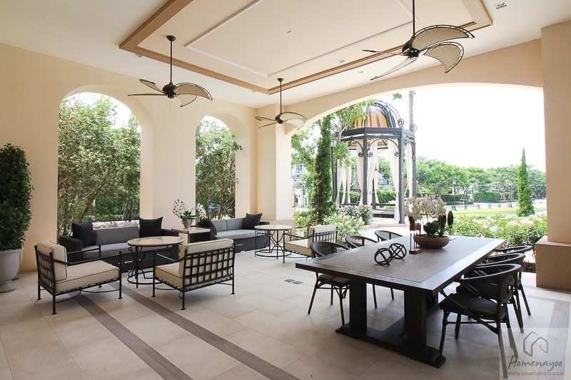 Nantawan Ramintra - Phahon Yothin 50