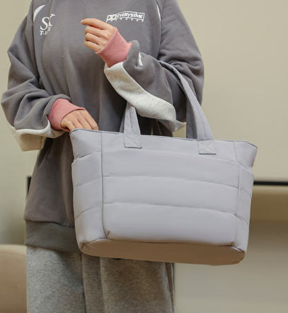 กระเป๋าถือสำหรับผู้หญิง,กระเป๋าใส่ของ