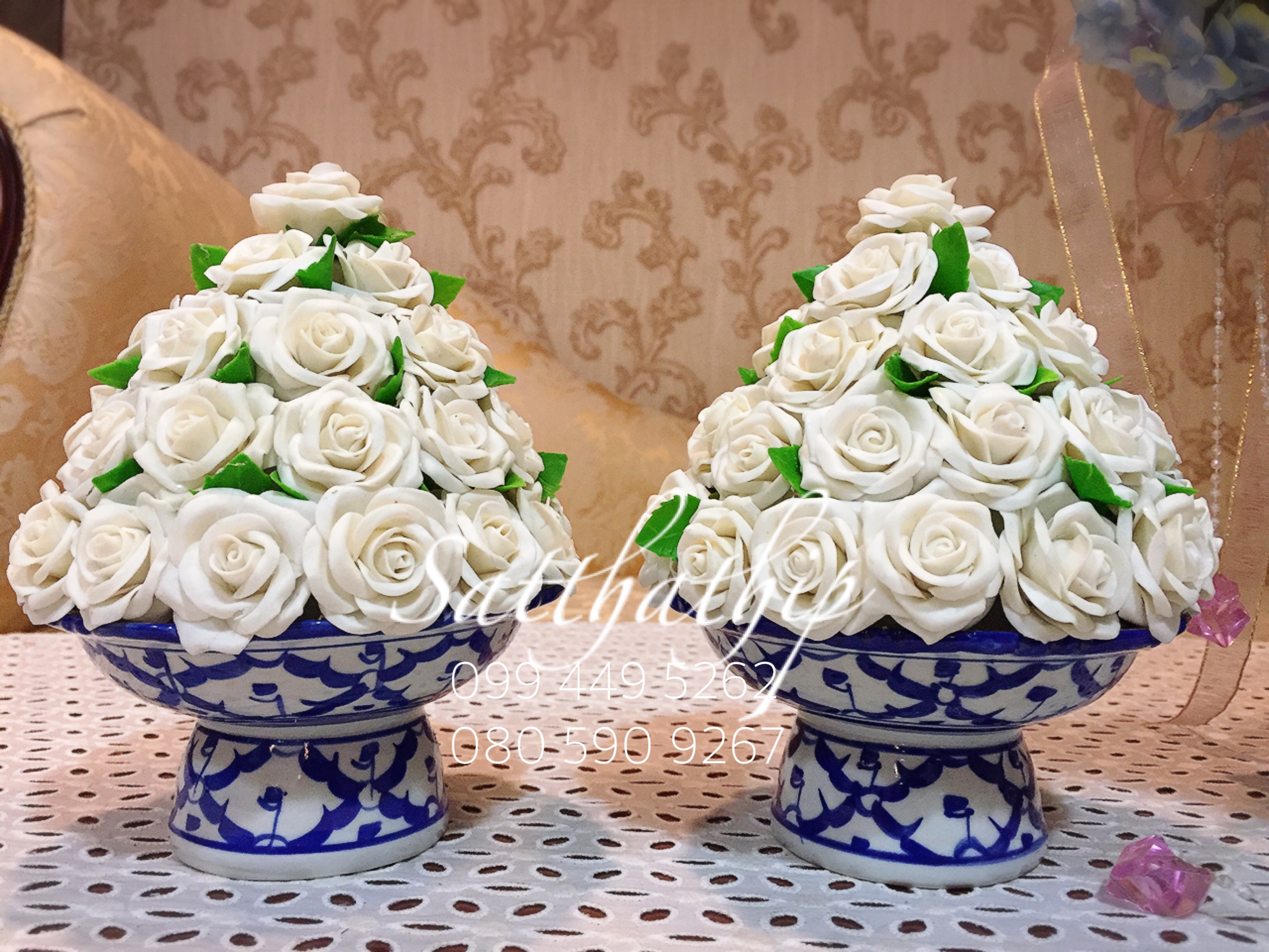 พานพุ่มดอกกุหลาบ ประดิษฐ์จากดิน [5 นิ้ว 1,350 บาท/คู่]