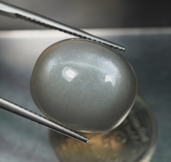มูนสโตน (Moon Stone) 14.15 กะรัตสีเงิน