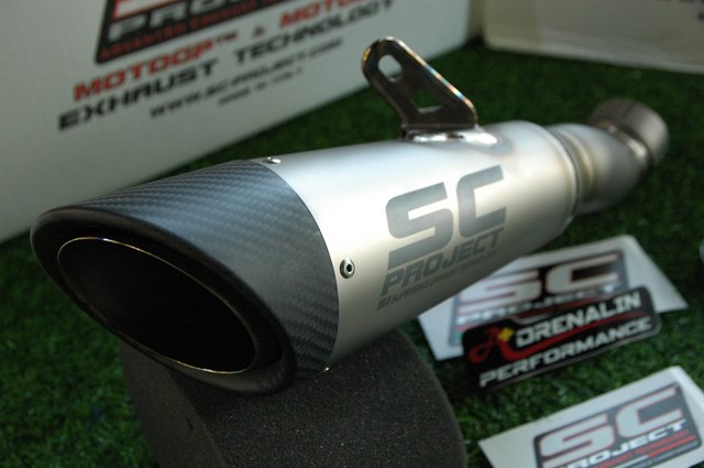 ท่อ SC Project สลิปออน รุ่น S1 ราคาพิเศษ เคลียสต๊อค สำหรับ CBR1000RR 17+ (For Exhibition only)