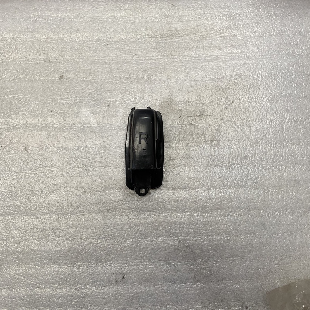 17233-GN5-900 ฝาครอบเรือนไส้กรองขวา NICE110 2000 อะไหล่แท้ HONDA