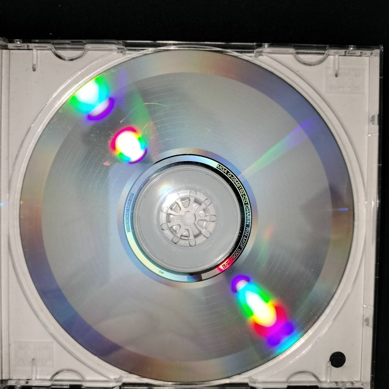 ชรินทร์ นันทนาคร – ในฝัน อัศจรรย์แห่งรัก / ปกเจาะ / มีรอยบ้าง