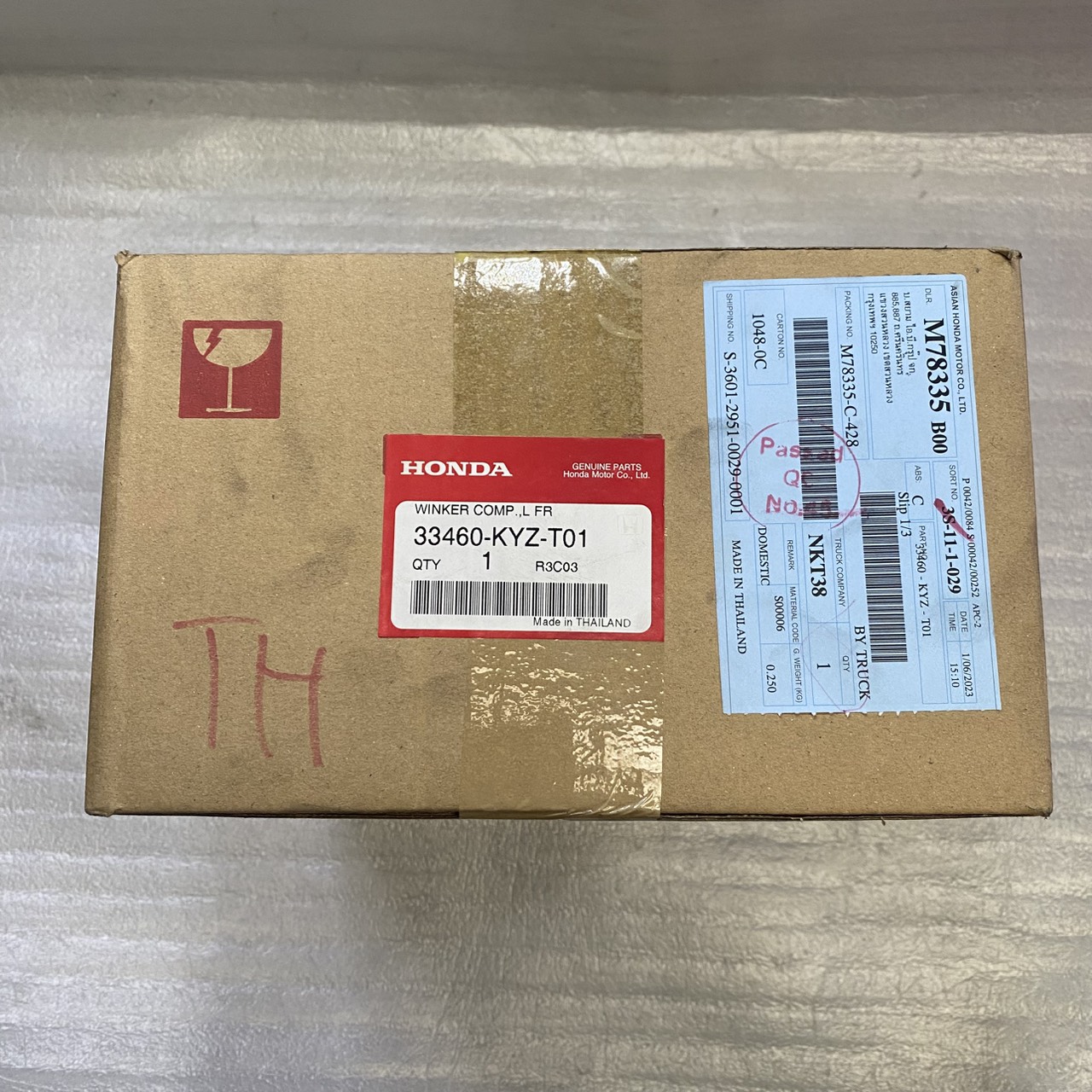 (ซ้ายL) 33460-KYZ-T01 ไฟเลี้ยวหน้าด้านซ้ายทั้งชุด WAVE125i ปลาวาฬ 2012-2018 อะไหล่แท้ HONDA