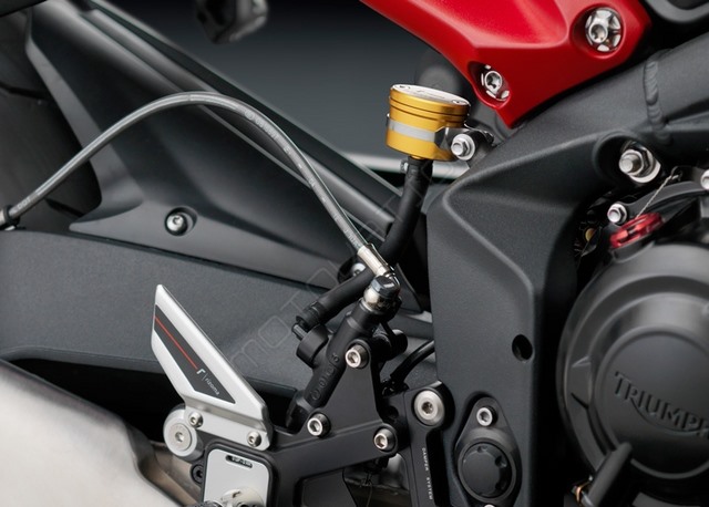 กระปุกน้ำมันเบรคหลัง rizoma next