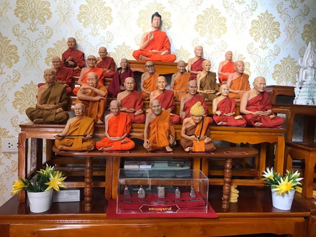 พระเกจิชื่อดัง ขนาดหน้าตัก5นิ้ว
