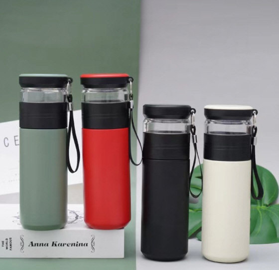 ขวดแก้ว,ขวดแก้วพร้อมที่กรองชา