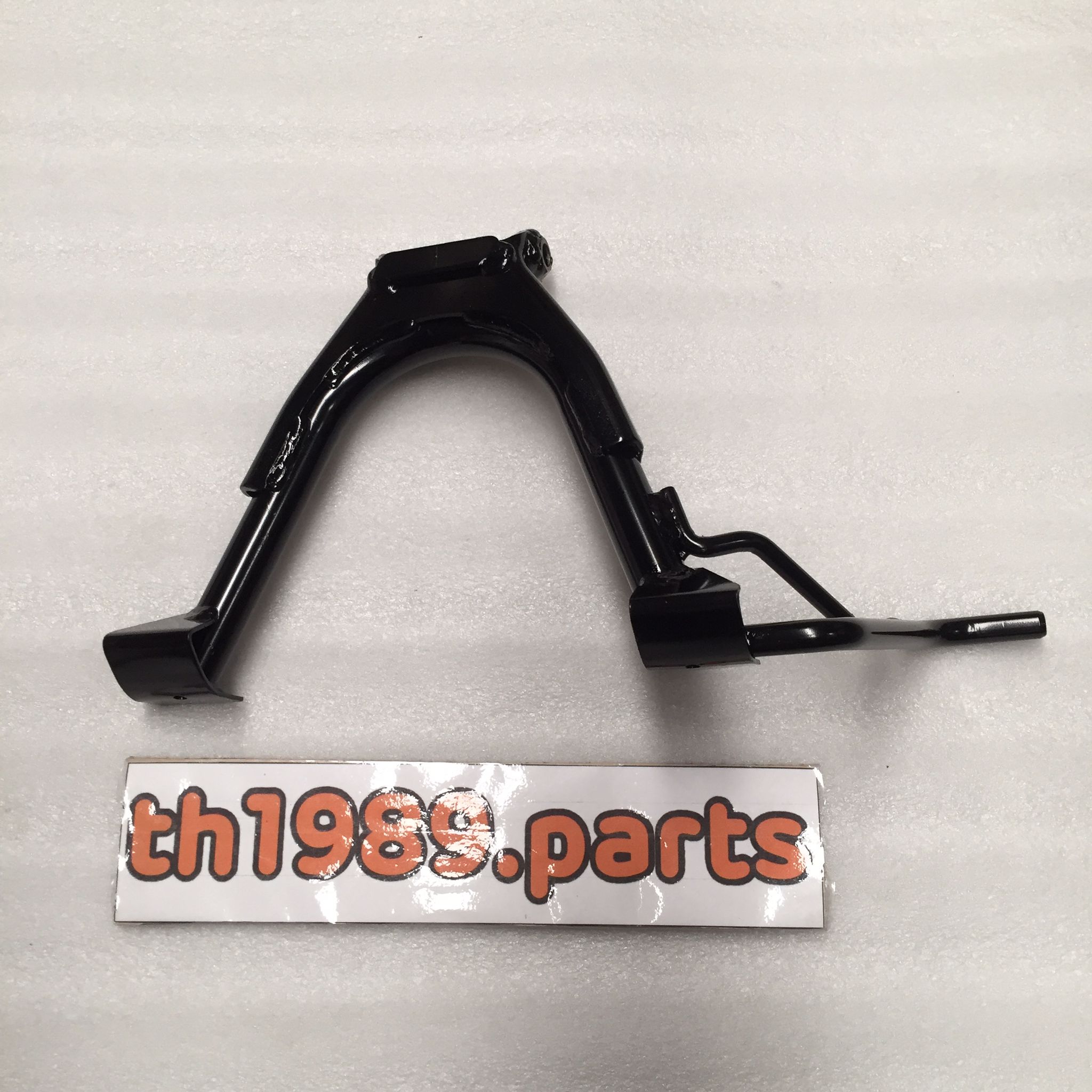 1P7-F7111-01 ขาตั้งกลาง สำหรับรุ่น NOUVO MX อะไหล่แท้ YAMAHA