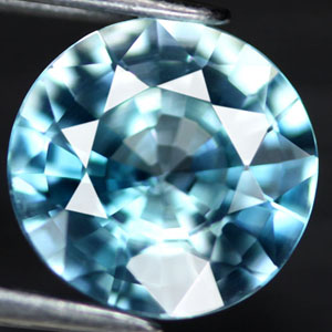 เพทายสีฟ้าสวย (Zircon) 1.55 กะรัต