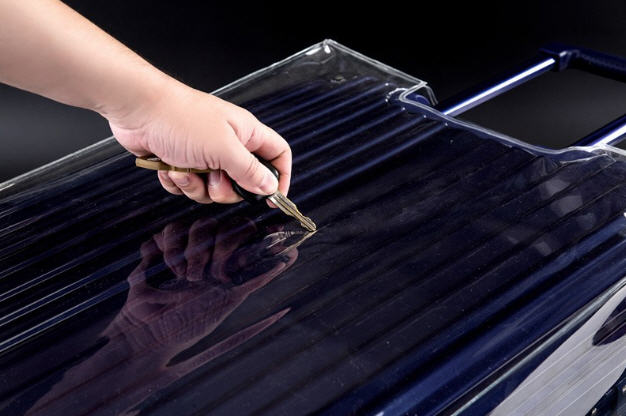 รับผลิต,ที่คลุมกระเป๋าเดินทาง,โรงงานผลิต,สกรีนโลโก้,ที่คลุมกระเป๋าเดินทาง,pvcใสคลุมกระเป๋า