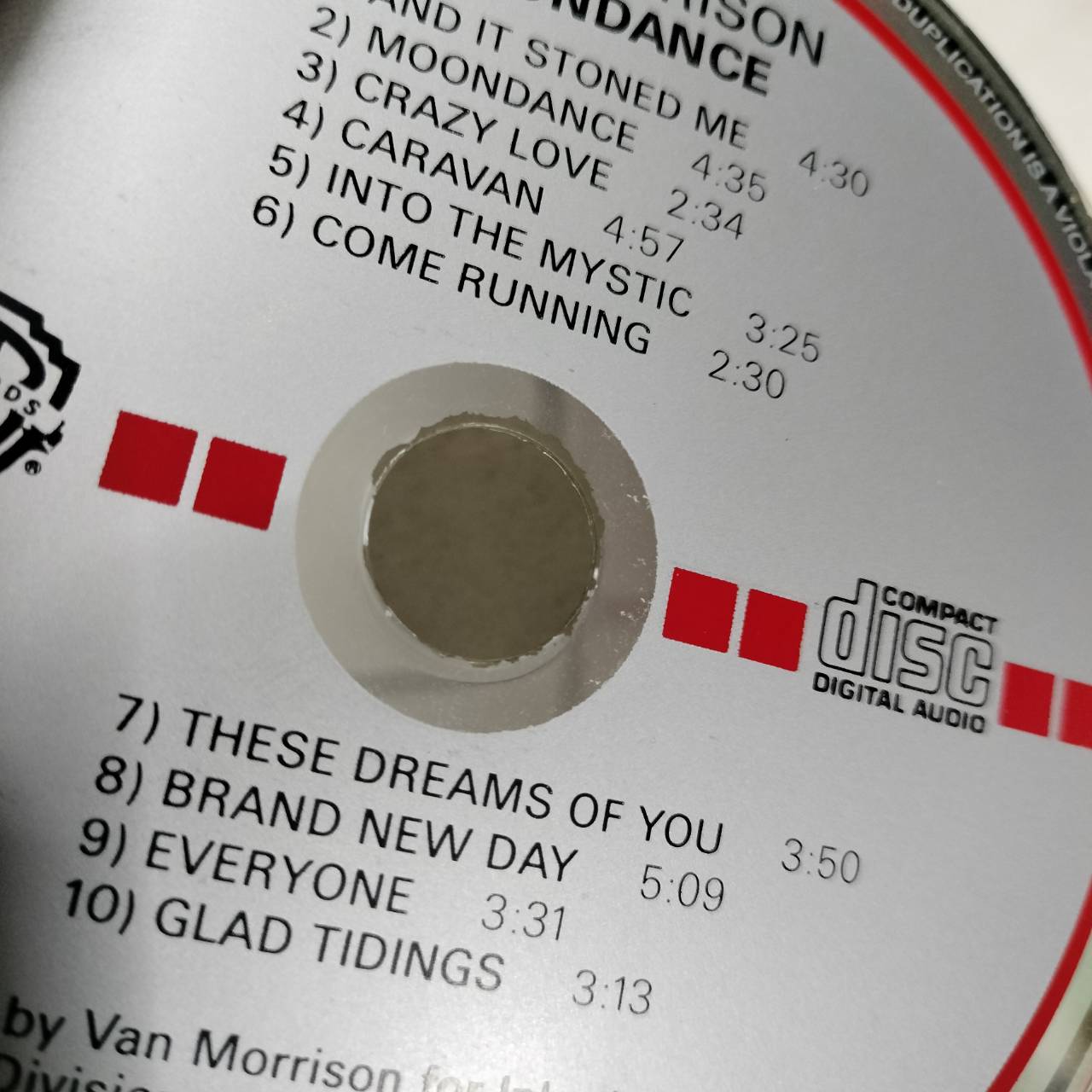 Van Morrison – Moondance / GERMANY / ปกในมีจุดเหลือง / ทะลุขอบ(ไม่โดนเนื้อแผ่น) / แผ่นดี