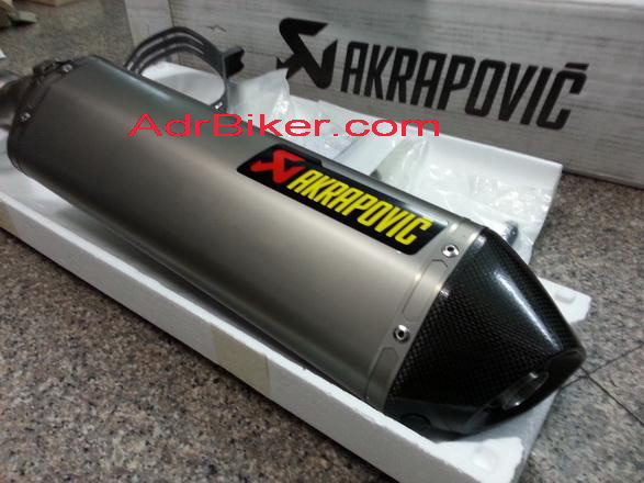 ท่อ Akrapovic สำหรับ KTM 690 SMC, 690 ENDURO R (For Exhibition only)