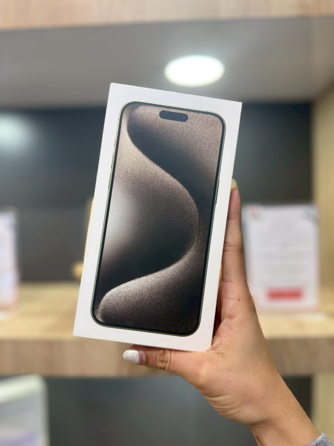 iPhone 15 Pro Max 256GB Natural Titanium