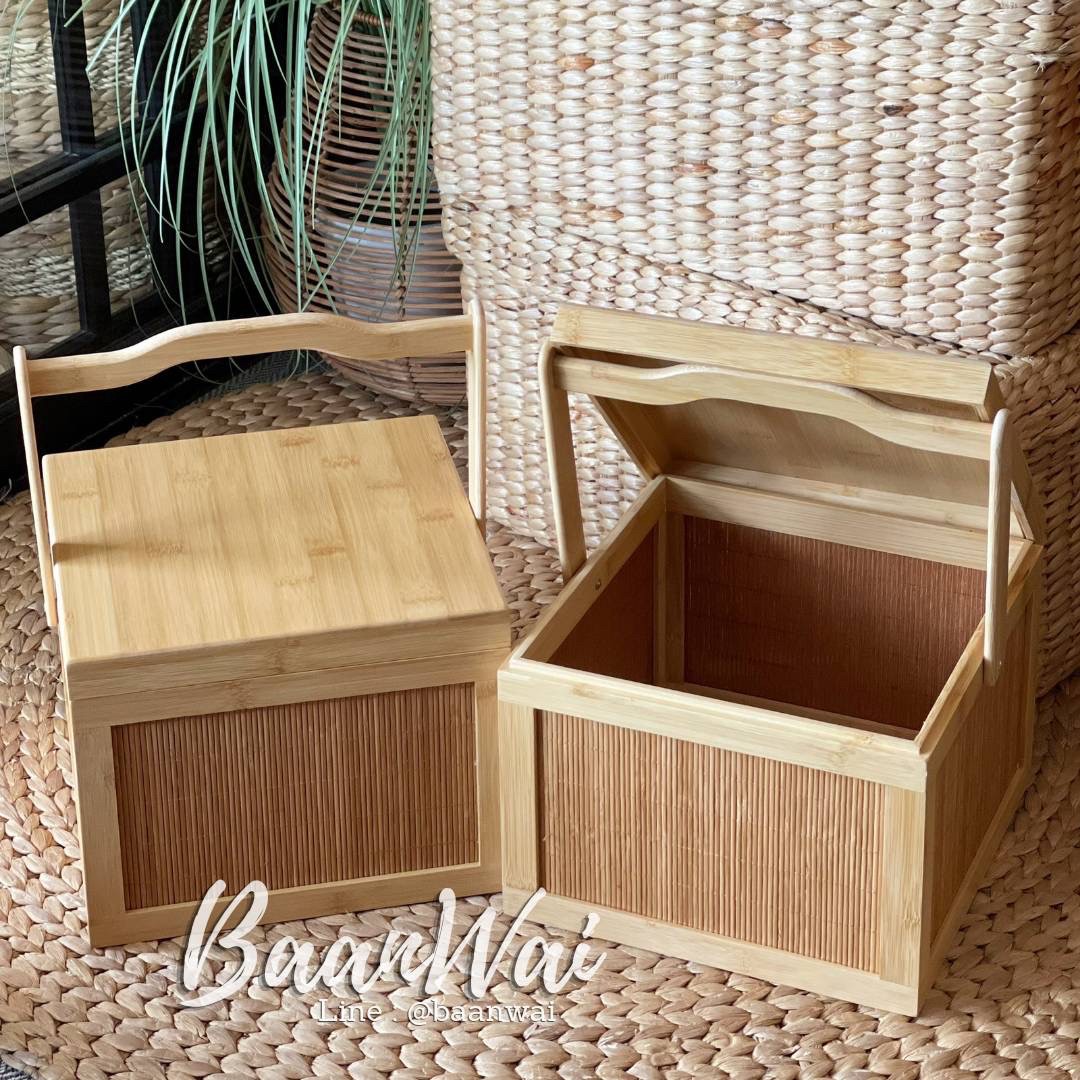 ปิ่นโตเสื่อไม้ไผ่ ทรงเหลี่ยม หูตั้ง