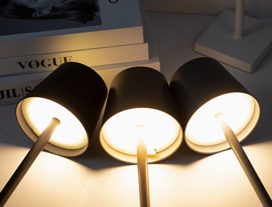 โคมไฟตั้งโต๊ะแบบสัมผัส,โคมไฟLED,โคมไฟตั้งโต๊ะ,ไฟกลางคืน,โคมไฟเสียบ USB,สำหรับโต๊ะข้างเตียงขนาดเล็ก