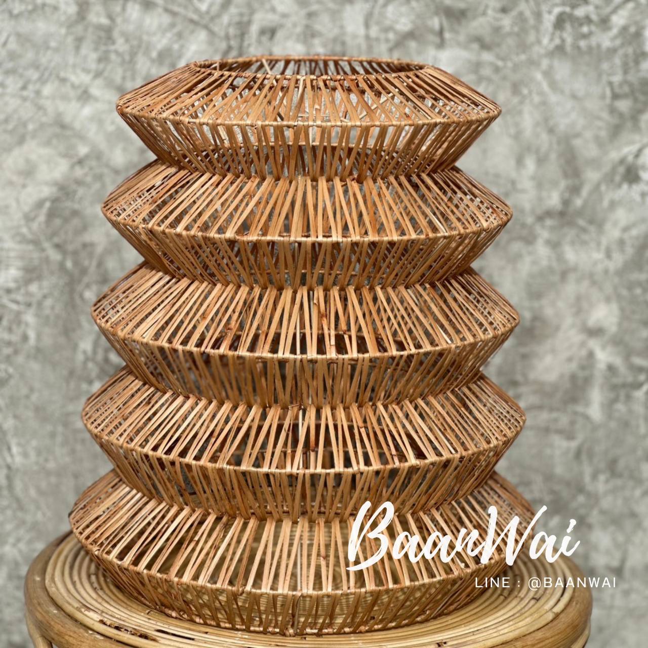 โคมชั้นซ้อน ผิวหวาย ขนาด 40 * 55 cm