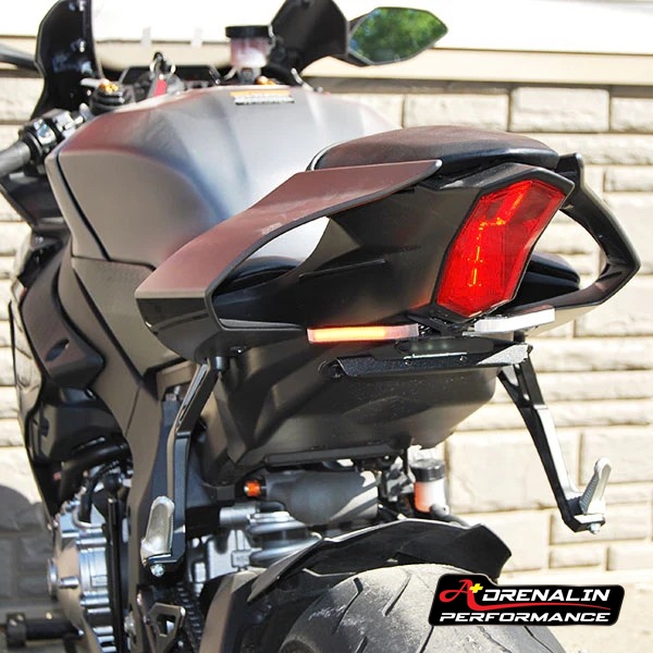 ท้ายสั้น พร้อมไฟเลี้ยว NRC สำหรับ R1 2015+