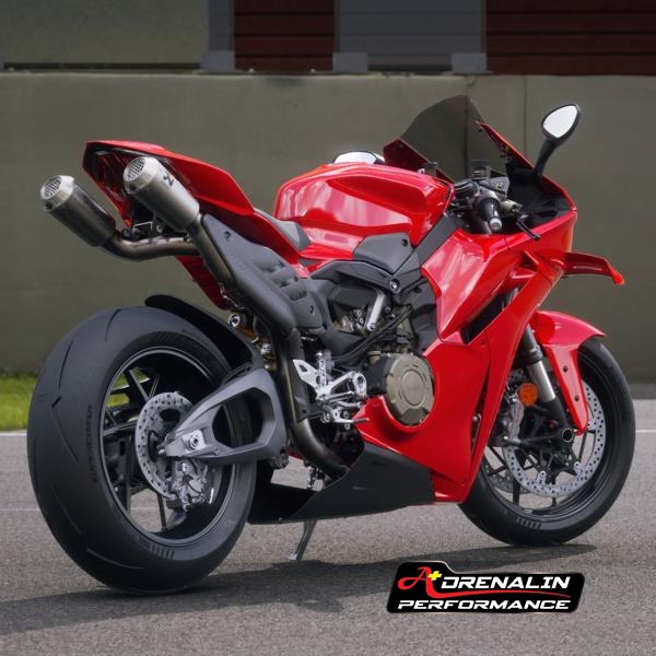 ท่อฟูล Akrapovic แบบปลายคู่ ออกท้าย สำหรับ V4 2025+ (For Exhibition only)