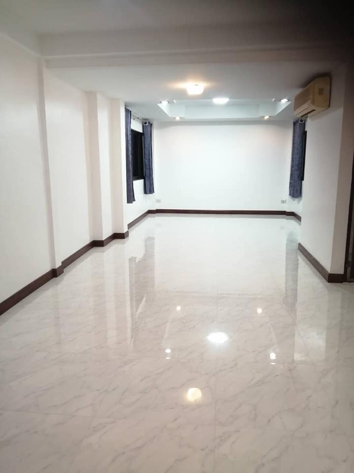 Townhouse for rent Sukhumvit68