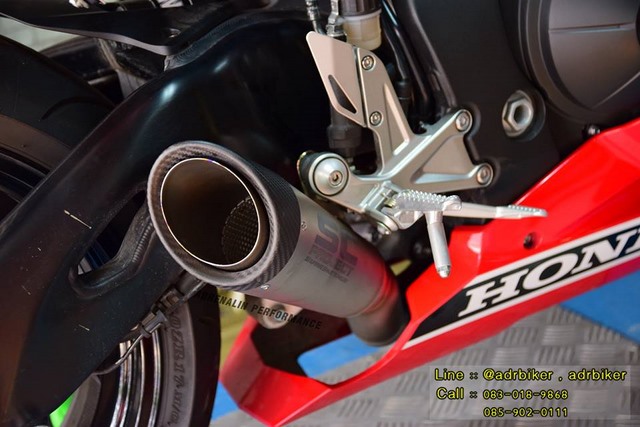 ท่อ SC Project สลิปออน รุ่น S1 ราคาพิเศษ เคลียสต๊อค สำหรับ CBR1000RR 17+ (For Exhibition only)