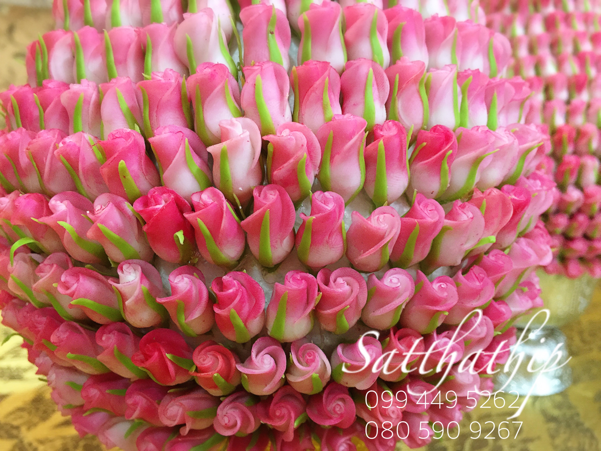 พานพุ่มกุหลาบ ประดิษฐ์จากดิน [7 นิ้ว 3,500 บาท/คู่]