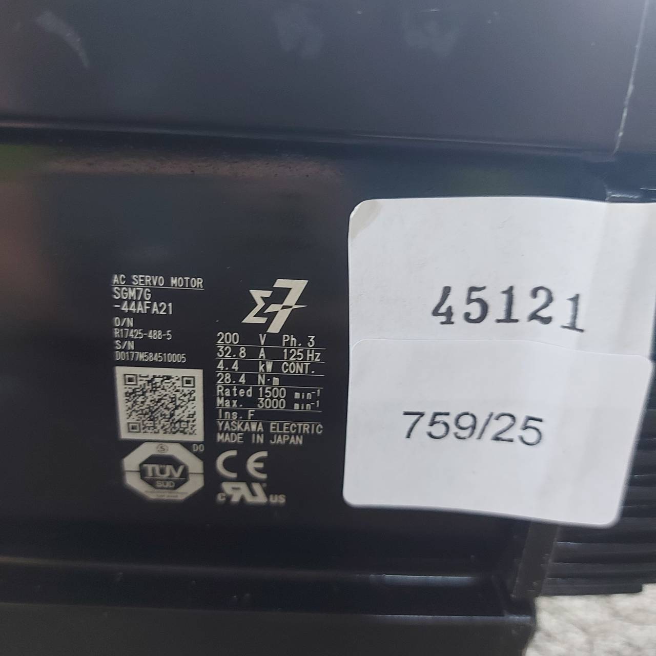 SGM7G-44AFA21 YASKAWA SERVO MOTOR