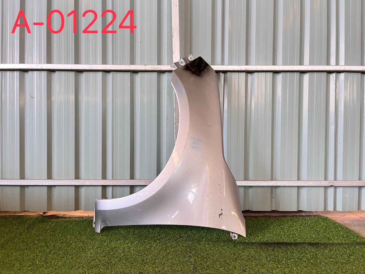 บังโคลนหน้า L Isuzu D-max 2020 แท้ถอดบิ้ว